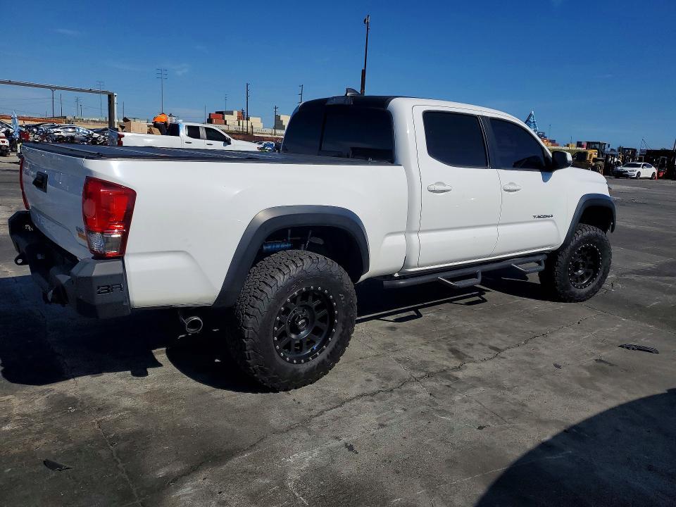 2017 Toyota Tacoma TRD OFF-Road