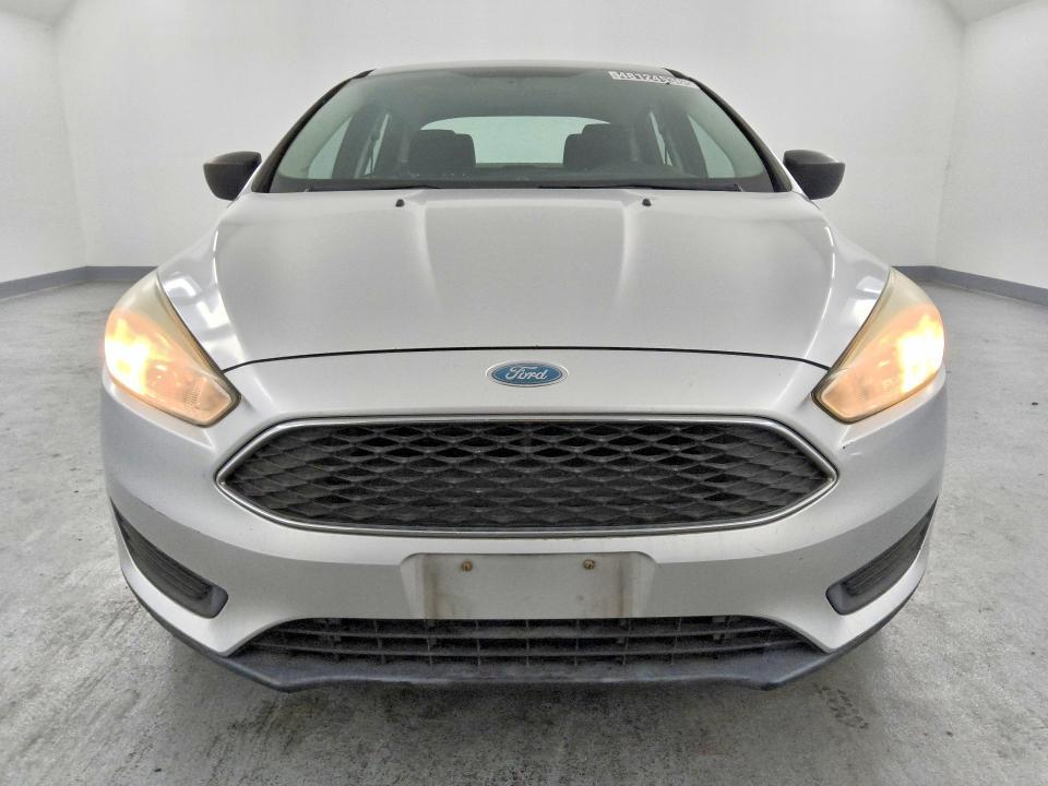 2015 Ford Focus s