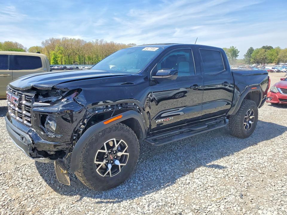 2025 GMC Canyon AT4