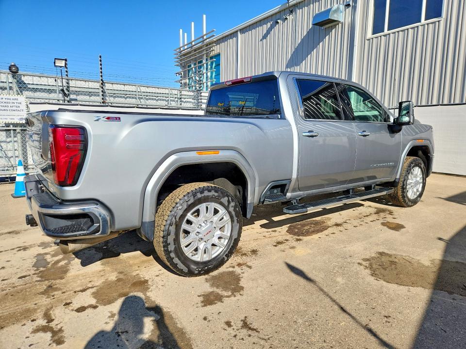 2024 GMC Sierra K3500 SLT