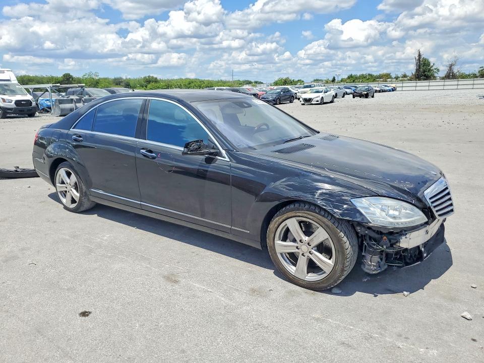 2013 Mercedes-Benz S 550