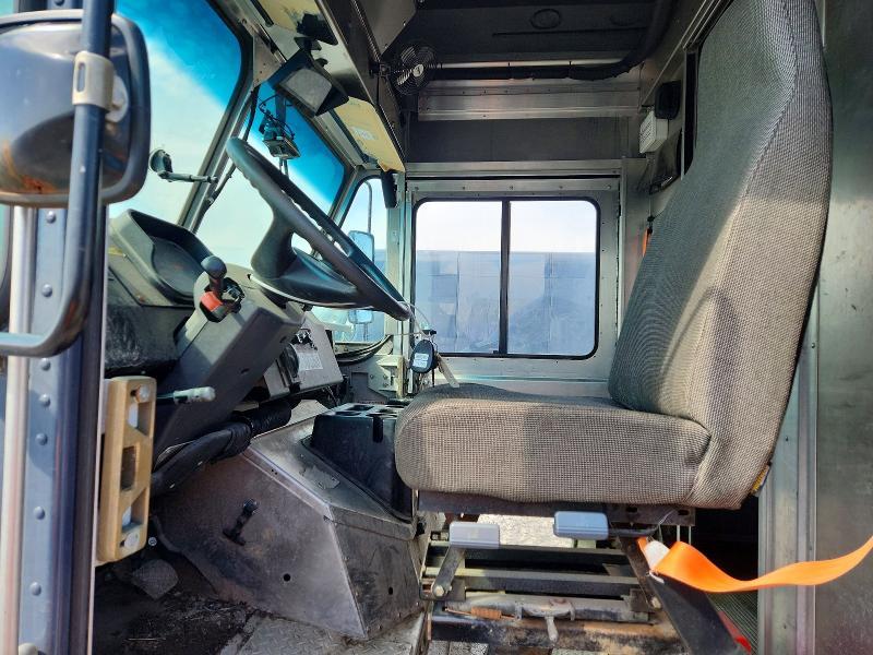 2021 Freightliner Chassis M Line WALK-IN Van