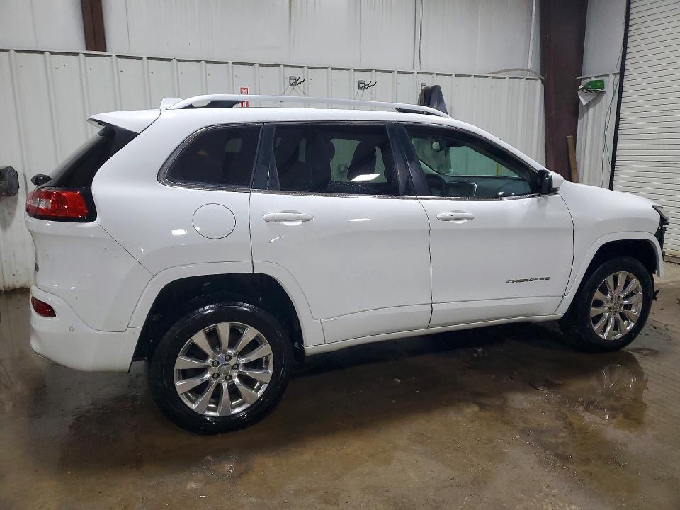 2017 Jeep Cherokee Overland
