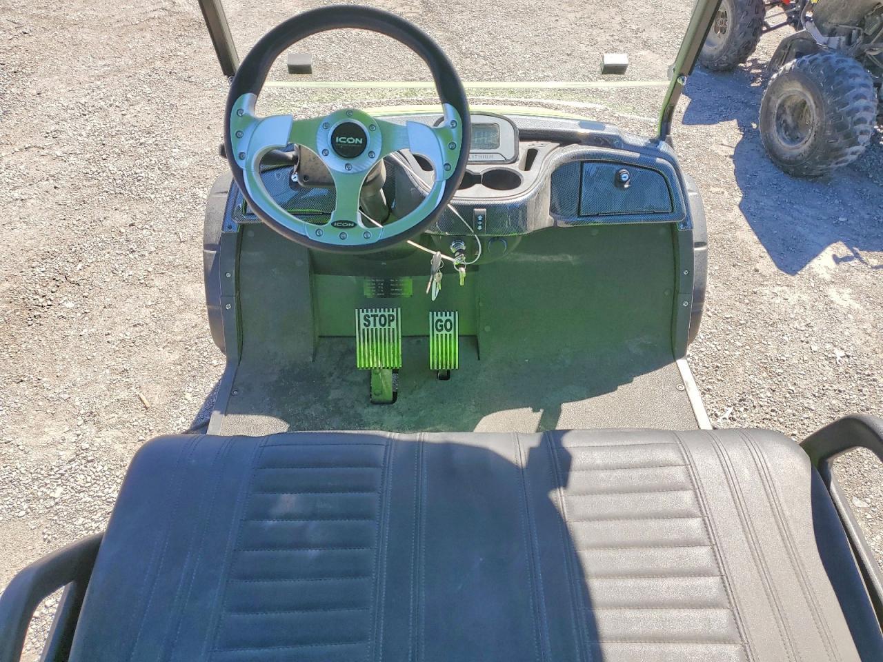 2023 Iris 2023 Icon Golf Cart