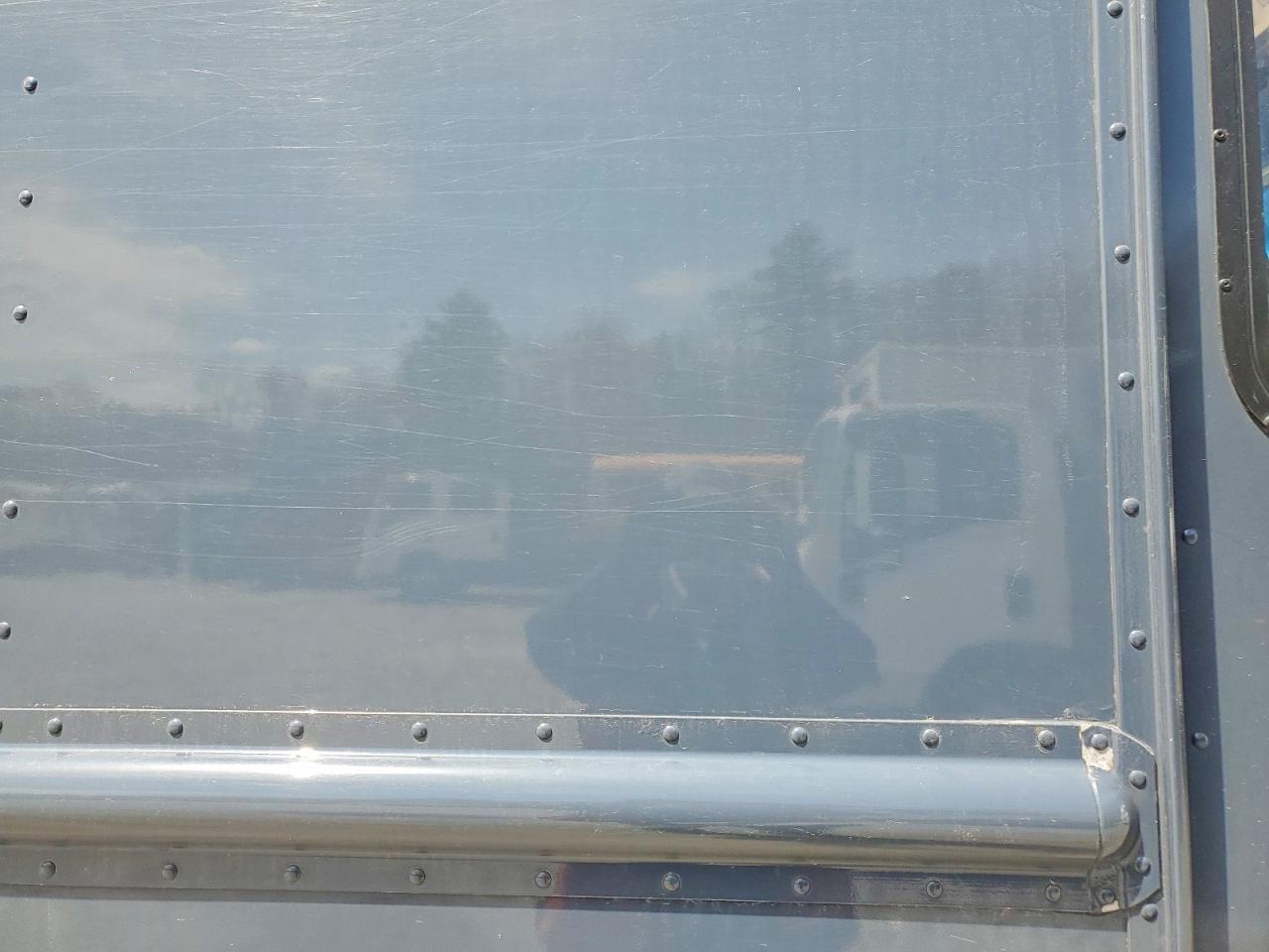 2021 Freigliner 2021 Freightliner MT45 Chassis Delivery Truck
