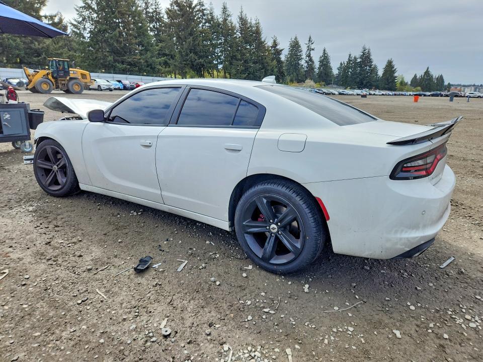 2018 Dodge Charger r