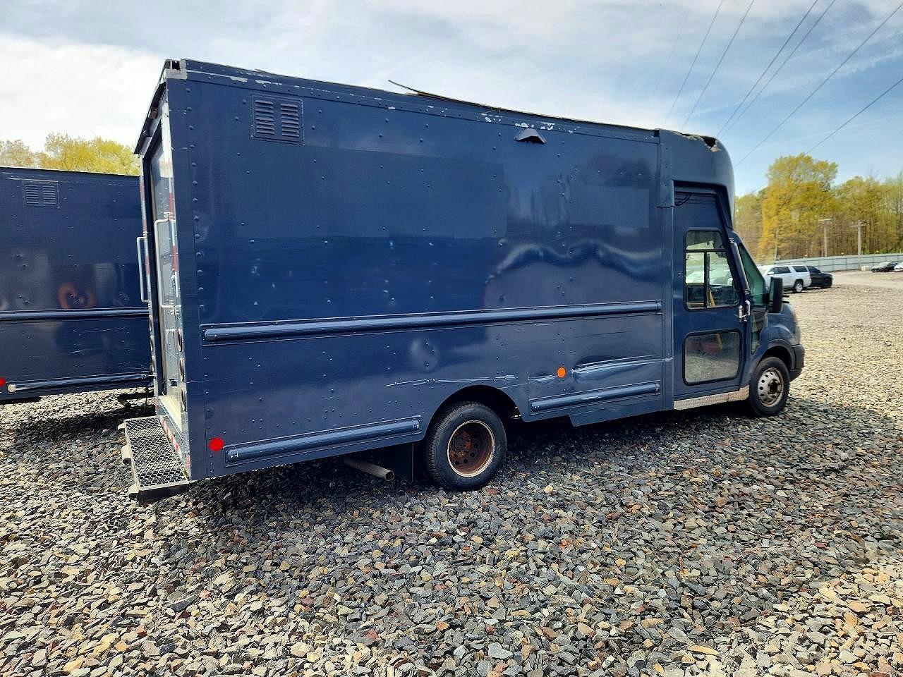 2021 Ford Transit Delivery Truck