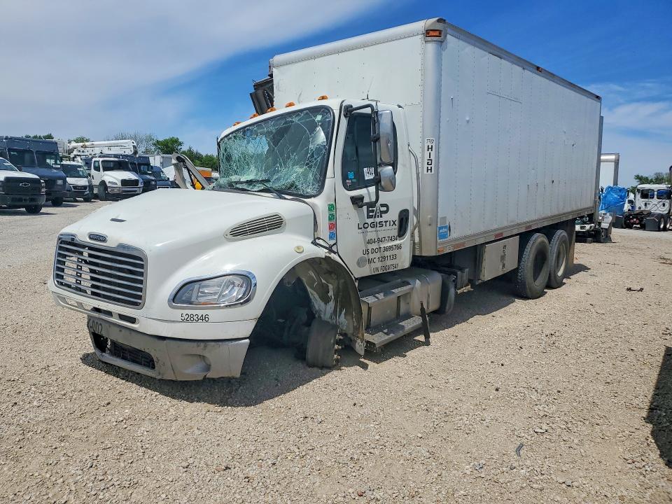 2015 Freightliner Business Class M2 BOX Truck