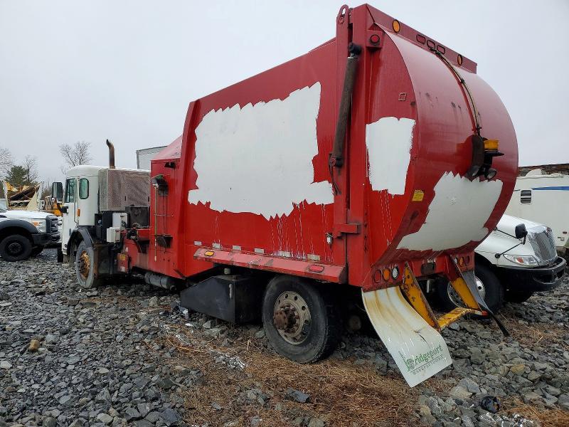2016 Peterbilt 320 Refuse Truck