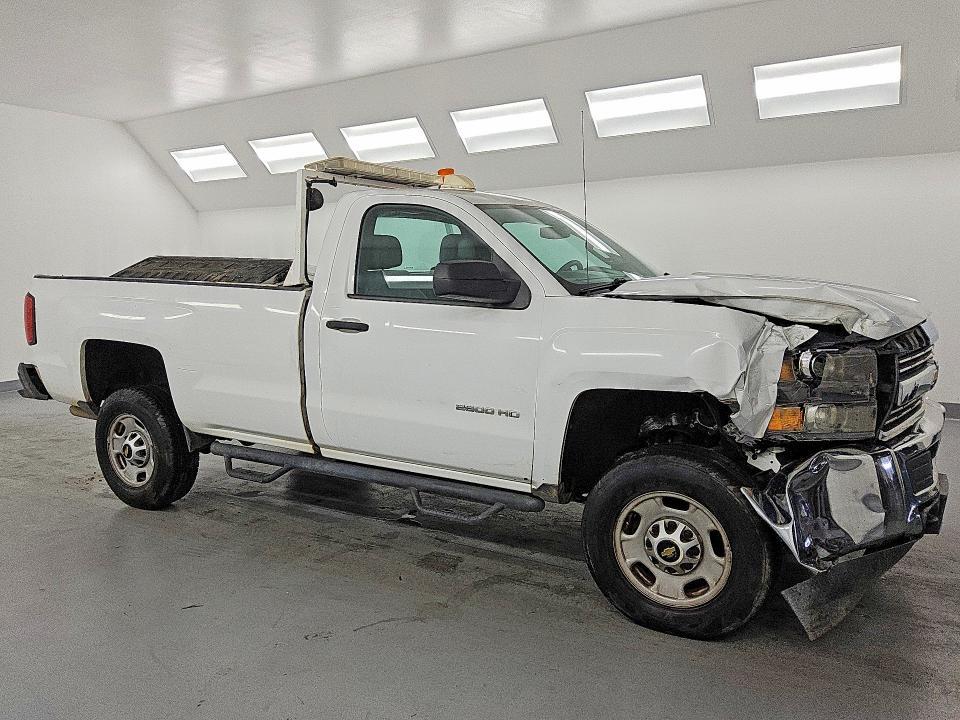 2015 Chevrolet Silverado C2500 Heavy Duty