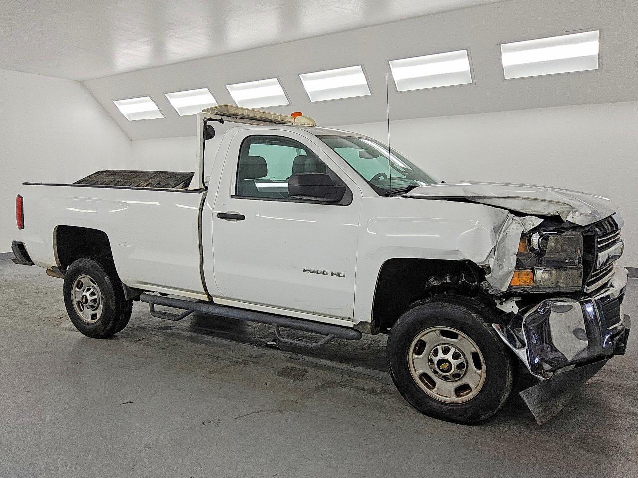 2015 Chevrolet Silverado C2500 Heavy Duty