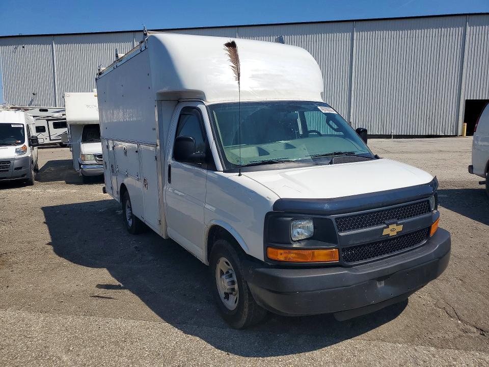2016 Chevrolet Express G3500 Delivery Truck