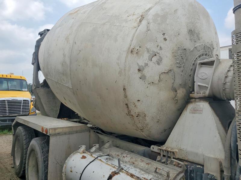 2005 Mack DM Ready MIX Truck