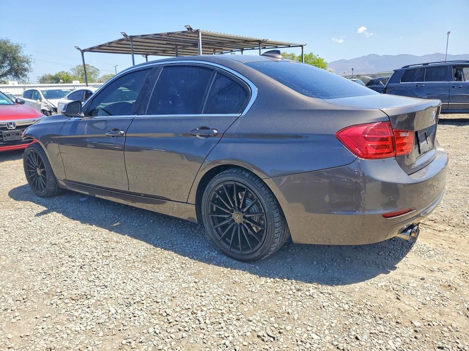 2013 BMW 328 i