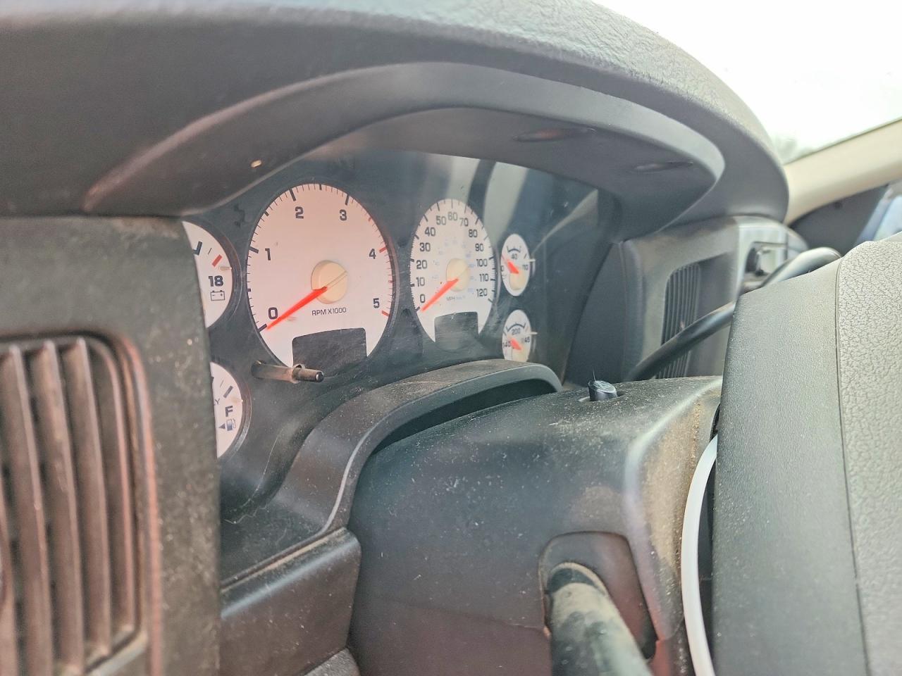 2004 Dodge RAM 3500 ST