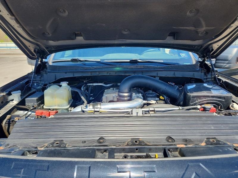 2019 Nissan Titan XD SL