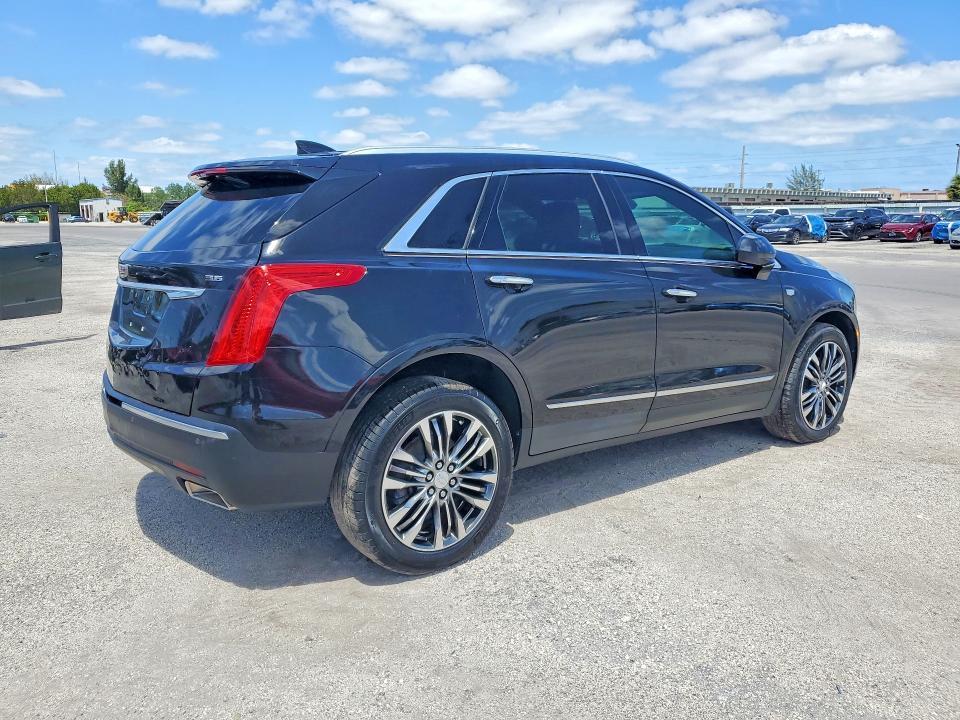 2018 Cadillac XT5 Premium Luxury