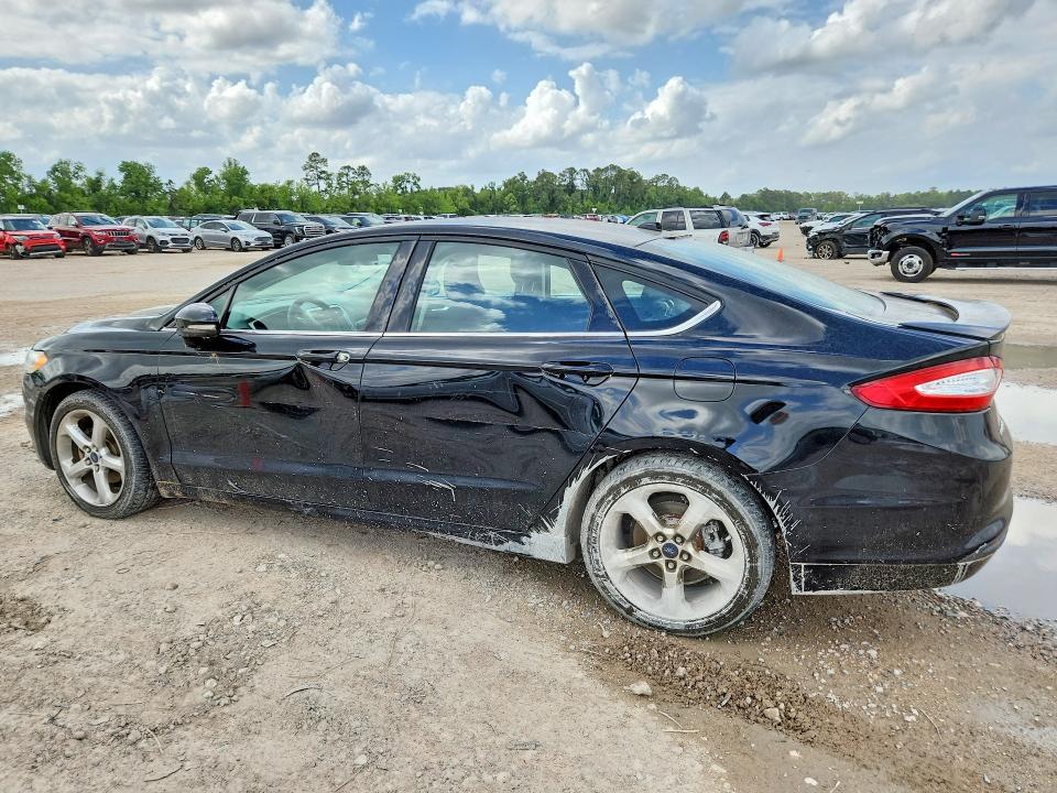 2016 Ford Fusion se