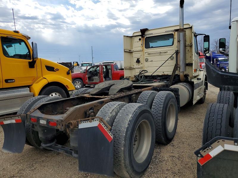 2006 Volvo VNL Semi Truck