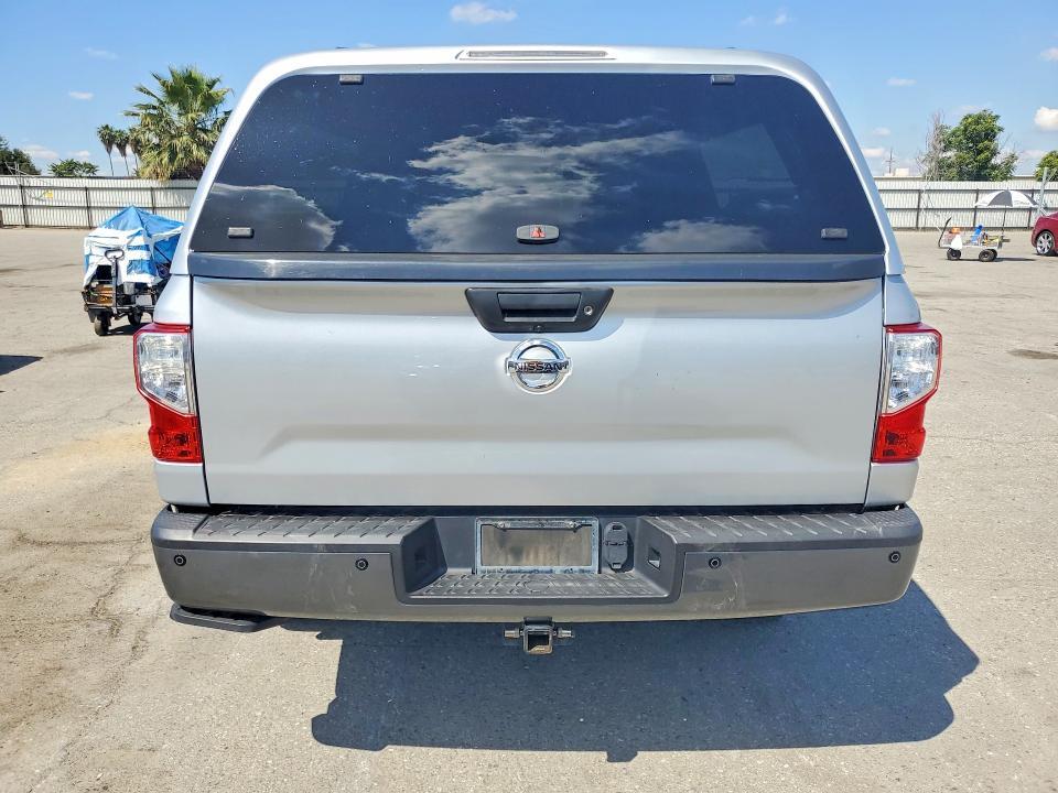 2017 Nissan Titan xd Pro-4x