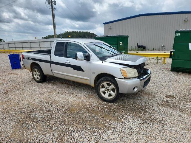 2004 Nissan Titan XE