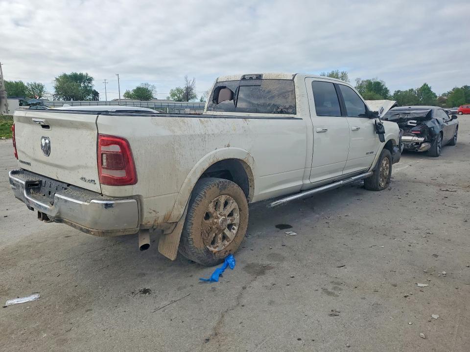 2022 Dodge 3500 Laramie