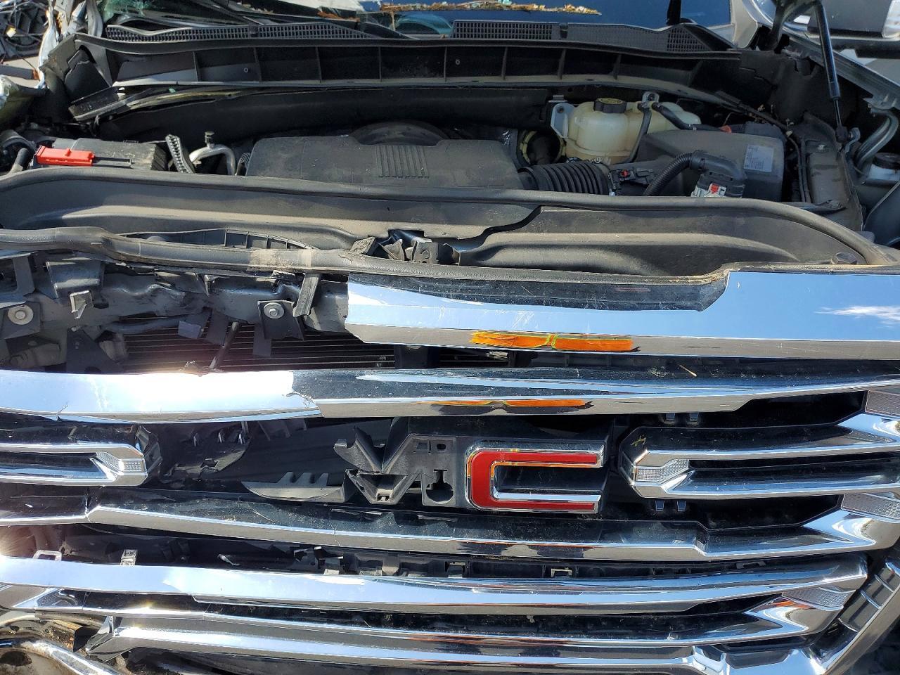 2020 GMC Sierra K1500 SLT