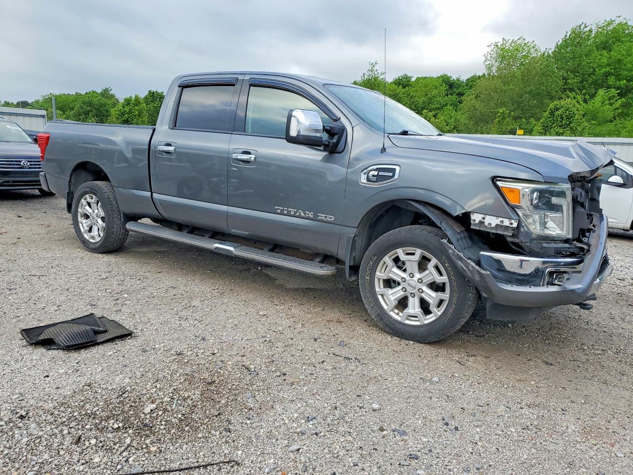 2016 Nissan Titan XD SL