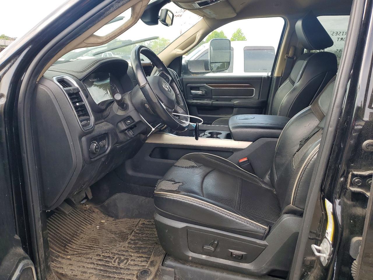 2022 Dodge 3500 Laramie