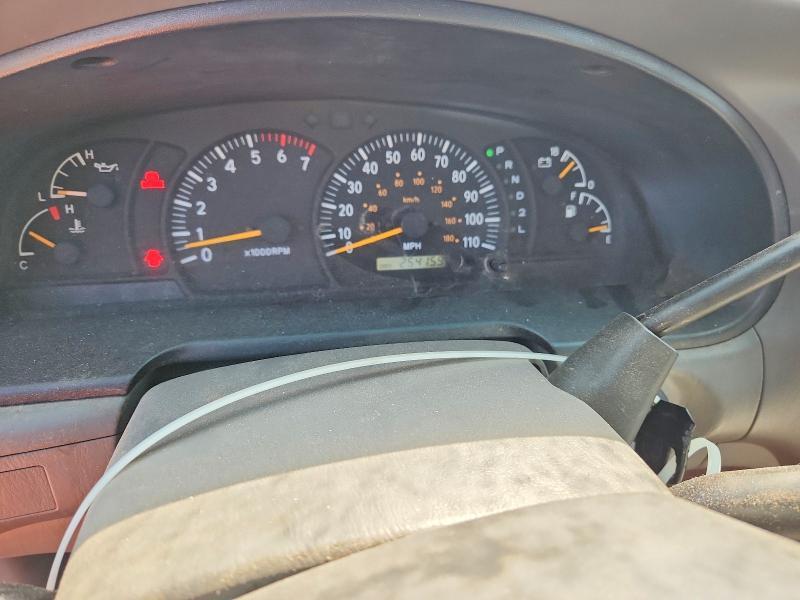 2000 Toyota Tundra Access cab SR5