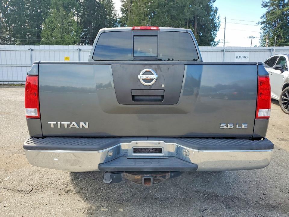 2004 Nissan Titan XE