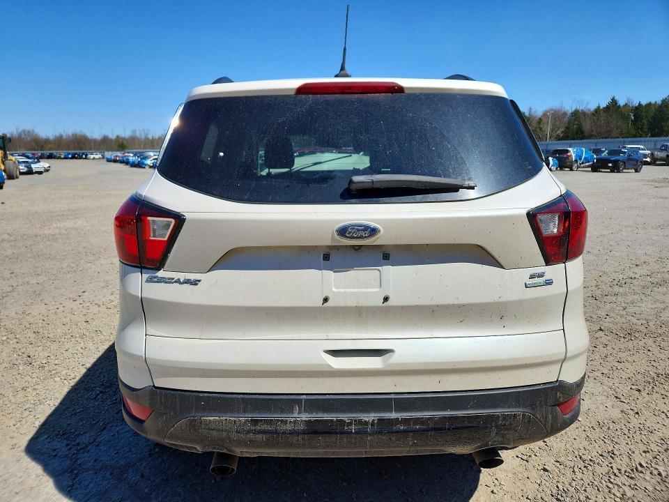 2019 Ford Escape se