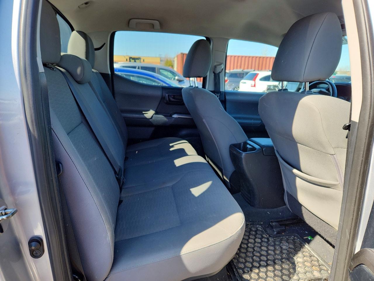 2016 Toyota Tacoma SR5 Double CA
