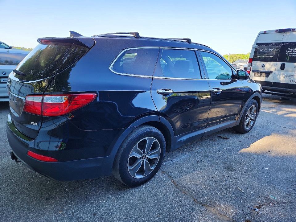 2013 Hyundai Santa fe gls