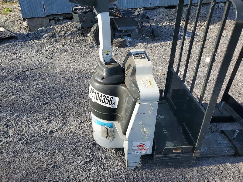 2019 Unicariers WPXT2W1G60BV Pallet Jack