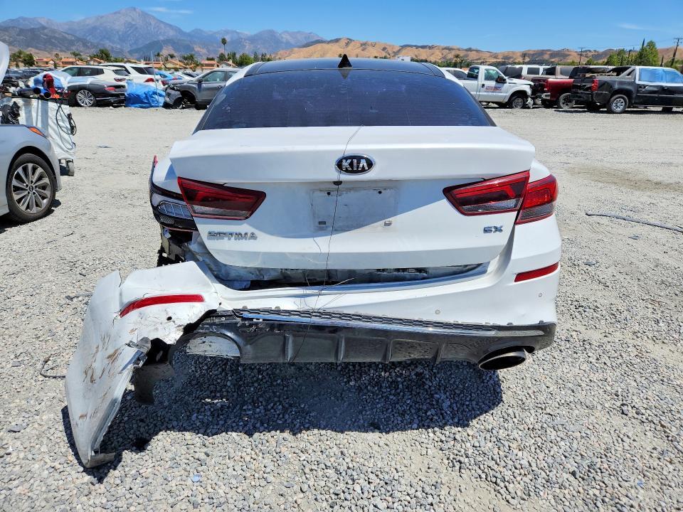 2020 KIA Optima ex