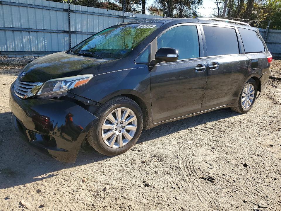 2015 Toyota Sienna Limited Premium 7-passenger