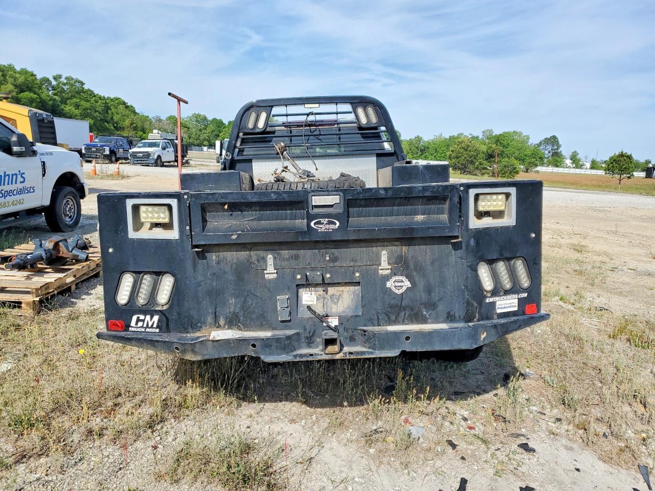 2023 GMC Sierra HD Flatbed Truck