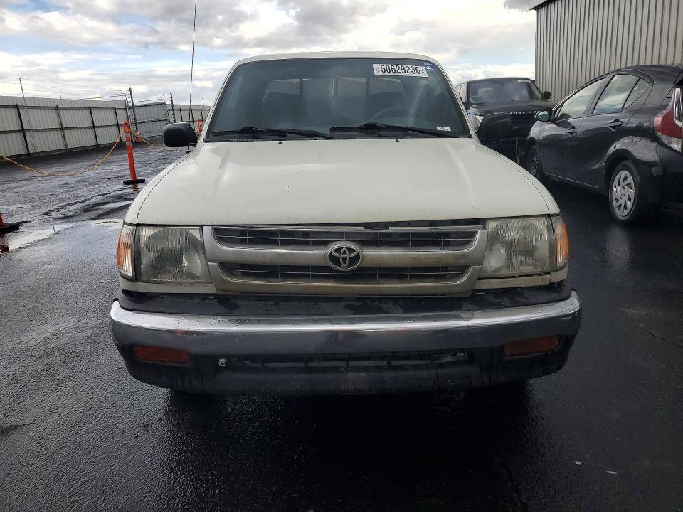 1998 Toyota Tacoma Base