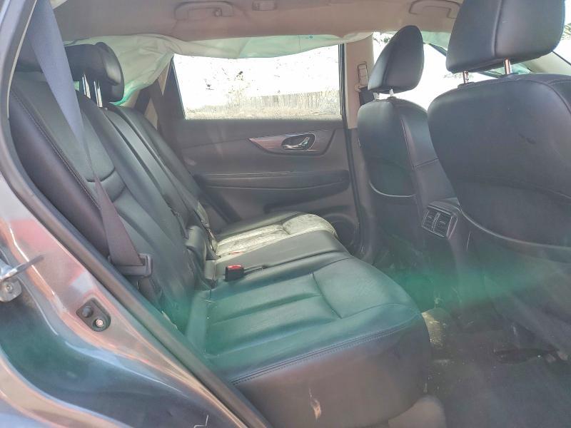 2015 Nissan Rogue sl