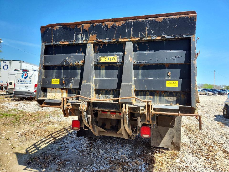 2000 Chevrolet C-SERIES C7H042