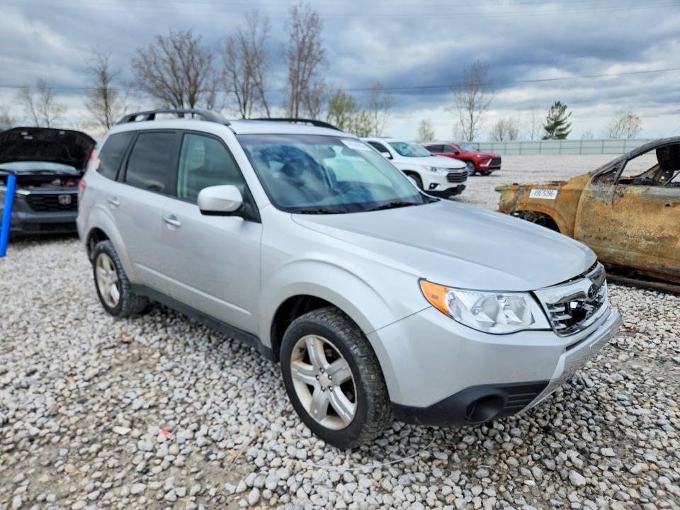 2010 Subaru Forester 2.5x Premium
