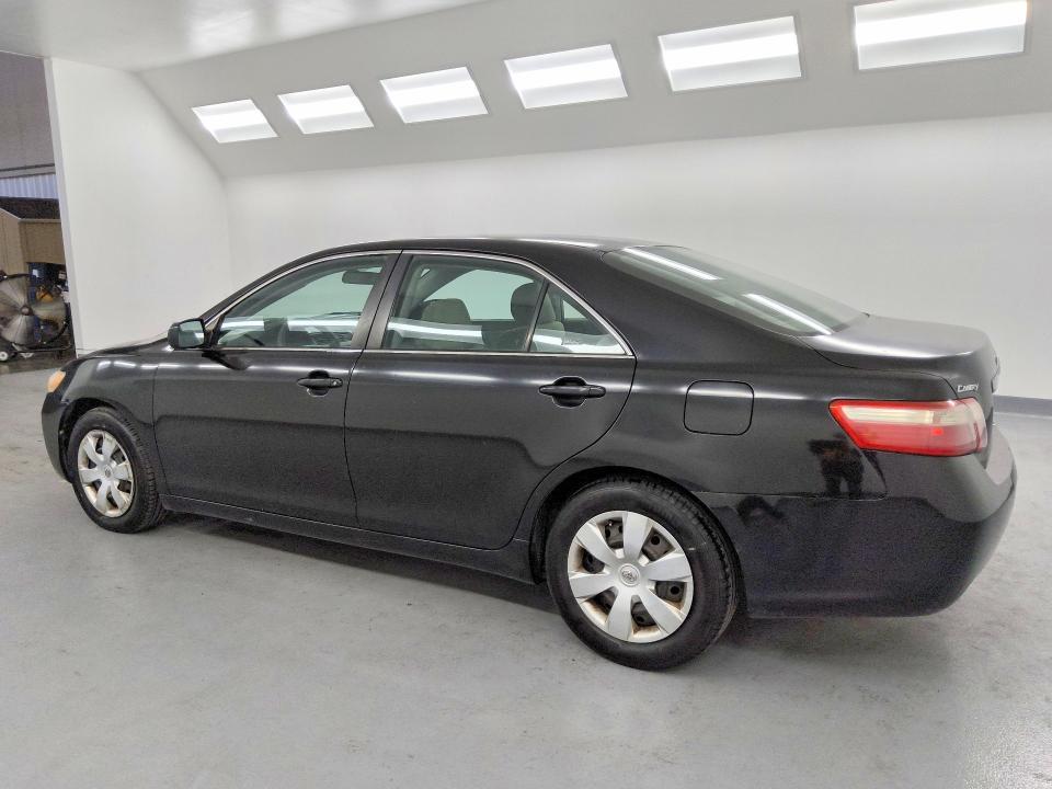 2009 Toyota Camry le