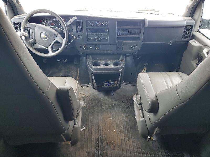 2017 Chev Express G3500