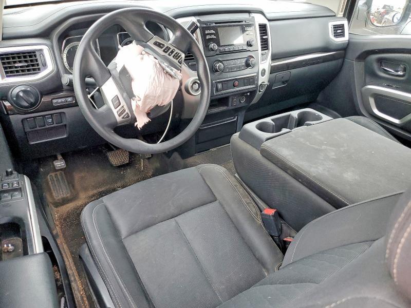 2017 Nissan Titan S