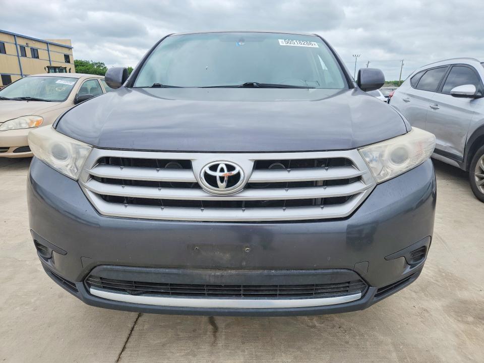 2013 Toyota Highlander Base