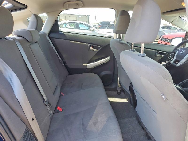 2014 Toyota Prius two