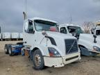 2012 Volvo VNL Semi Truck