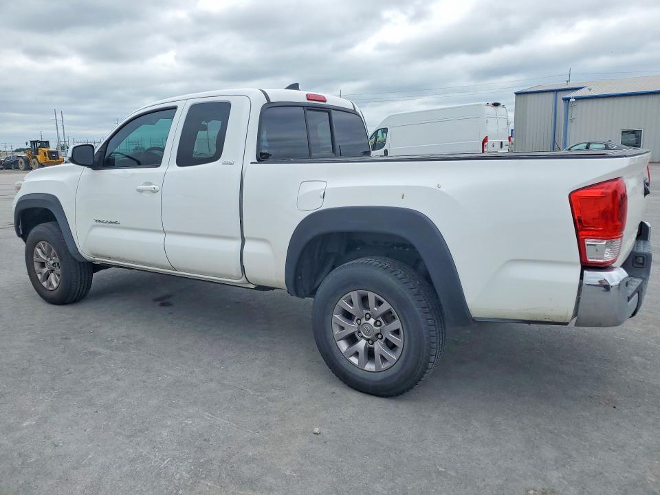 2016 Toyota Tacoma SR5