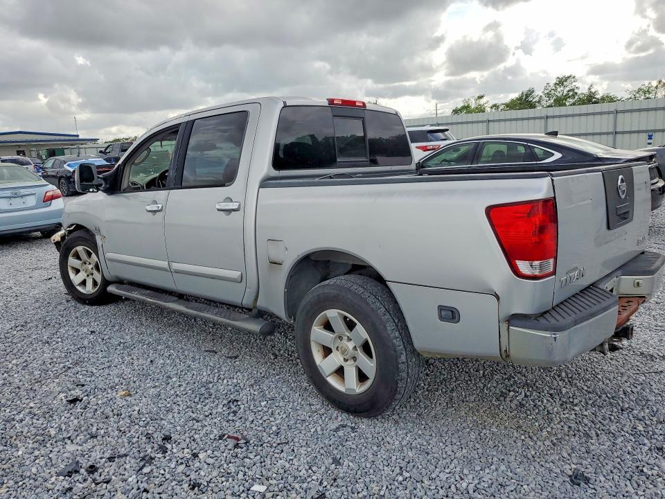 2004 Nissan Titan XE